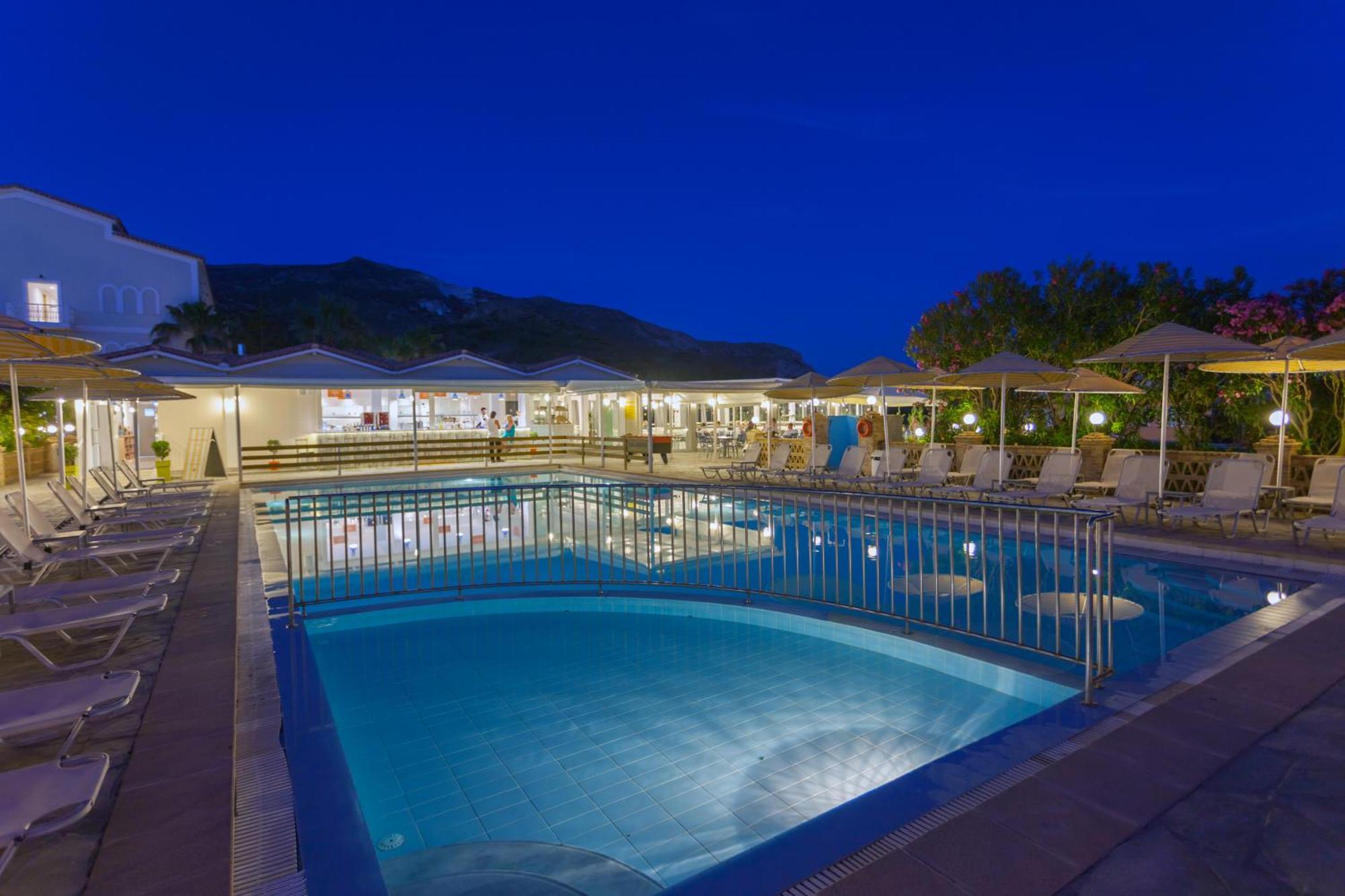 Cavo D'Oro All Inclusive Resort Kalamákion Exterior foto